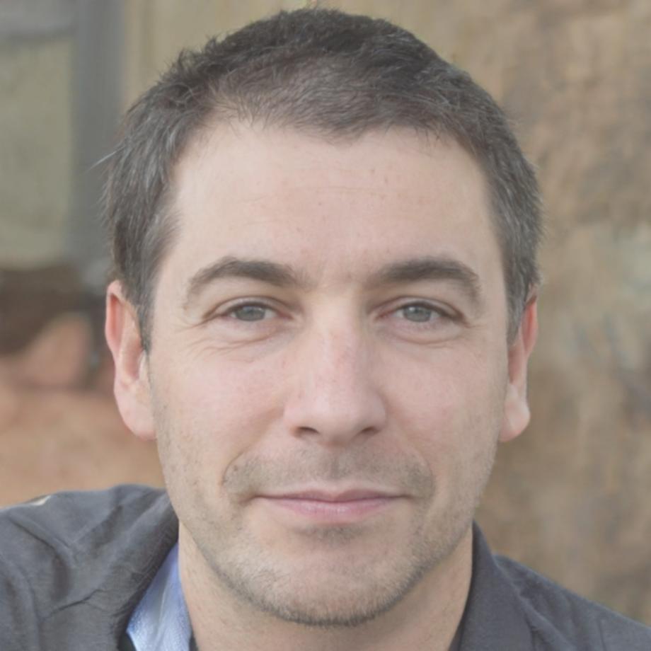 Kittipong Suwannarat, CTO at TechFlow Solutions